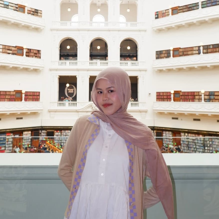 Photo of Afrouza Sabiela